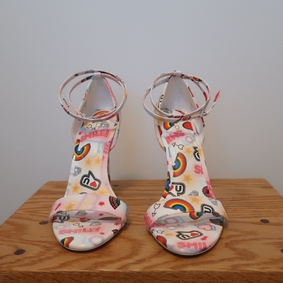 Fun Heels! - Picture 2 of 7